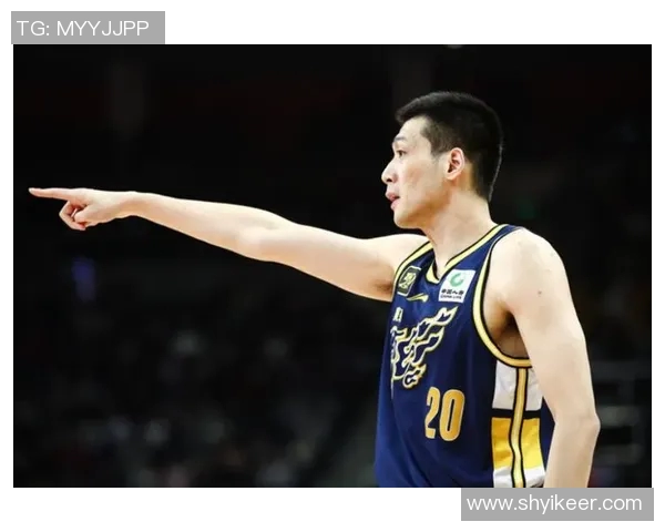 任骏飞在CBA赛场的崛起与挑战解析，展现篮球运动员的奋斗精神与职业生涯发展